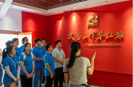 kaiyun登录中国入口登录经济管理系开展暑期“三下乡”社会实践